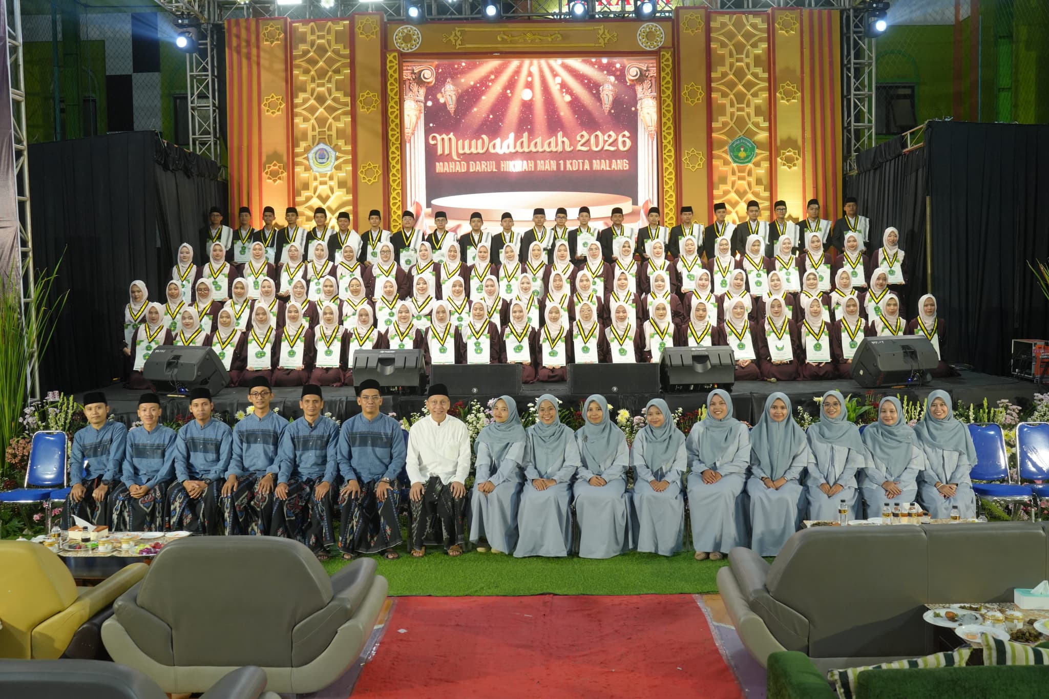Pelepasan Santri Kelas XII: Kemeriahan Malam Muwadda'ah 2026 di Ma'had Darul Hikmah